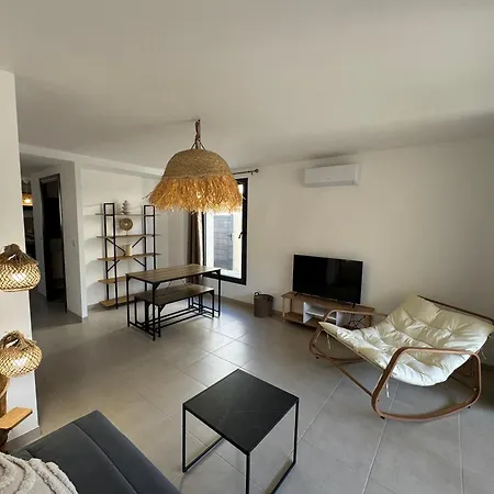 Lägenhet I Pozzi Palasca (Corsica)